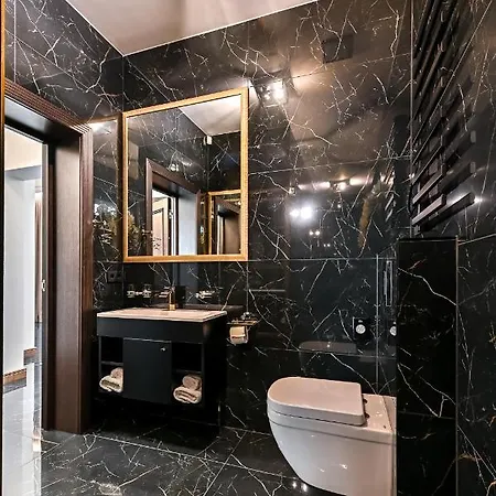 Diamond Sveciu Namai Apart-hotel 4*