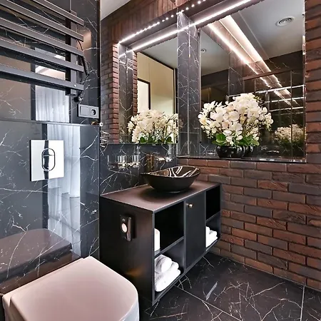 Apartahotel Diamond Sveciu Namai Kaunas