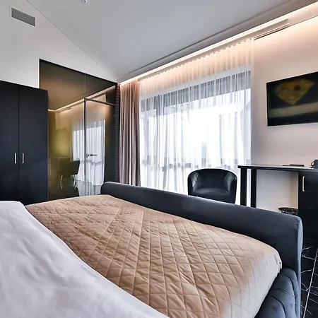 Diamond Sveciu Namai 아파트호텔