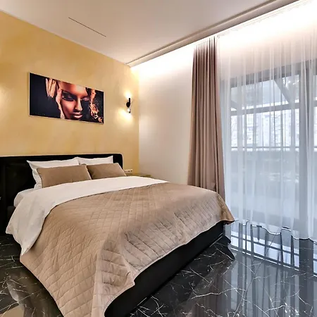 Diamond Sveciu Namai