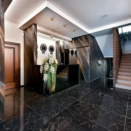 Diamond Sveciu Namai Aparthotel