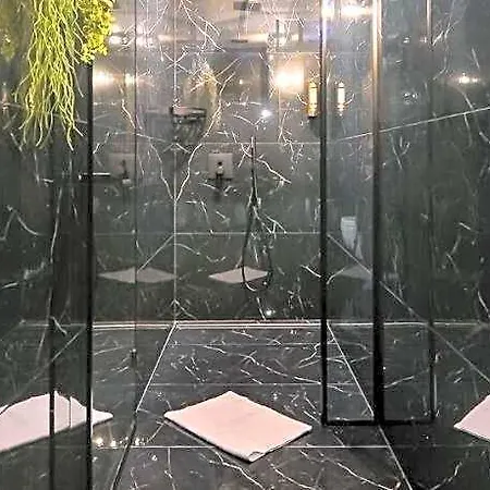 Diamond Sveciu Namai Aparthotel Kaunas