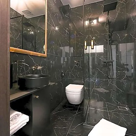 Aparthotel Diamond Sveciu Namai