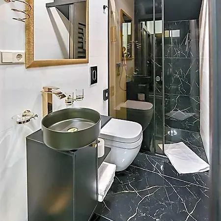 Diamond Sveciu Namai Aparthotel Kaunas