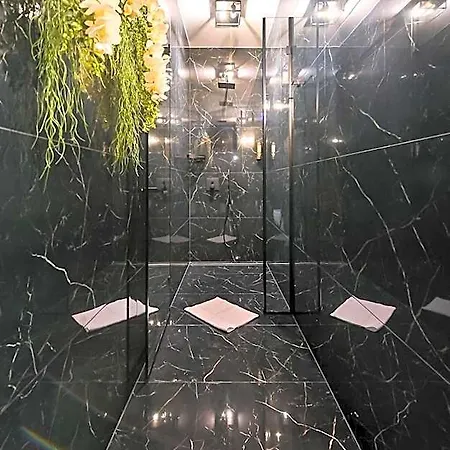 Aparthotel Diamond Sveciu Namai