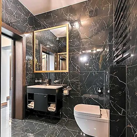 Aparthotel Diamond Sveciu Namai