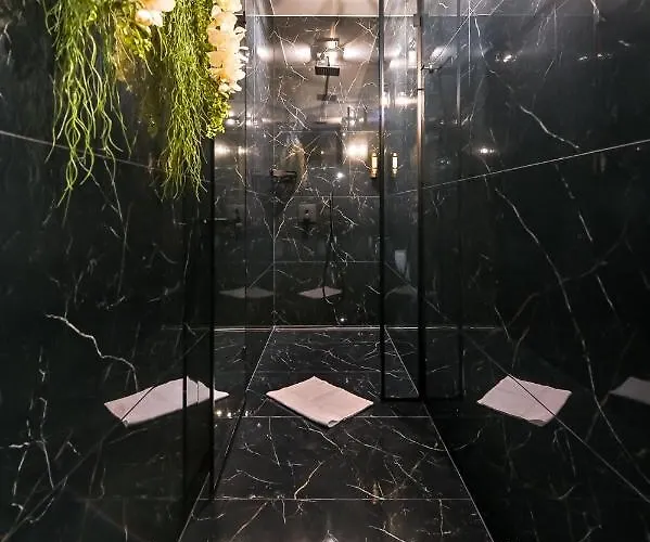 Diamond Sveciu Namai