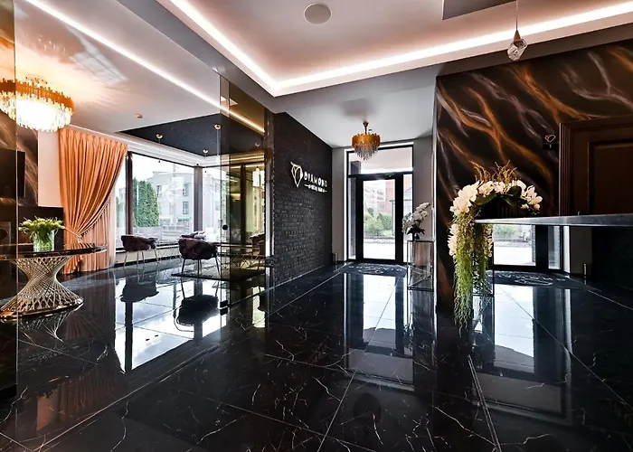 Diamond Sveciu Namai מלון דירות