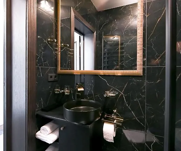 מלון דירות Diamond Sveciu Namai 4*