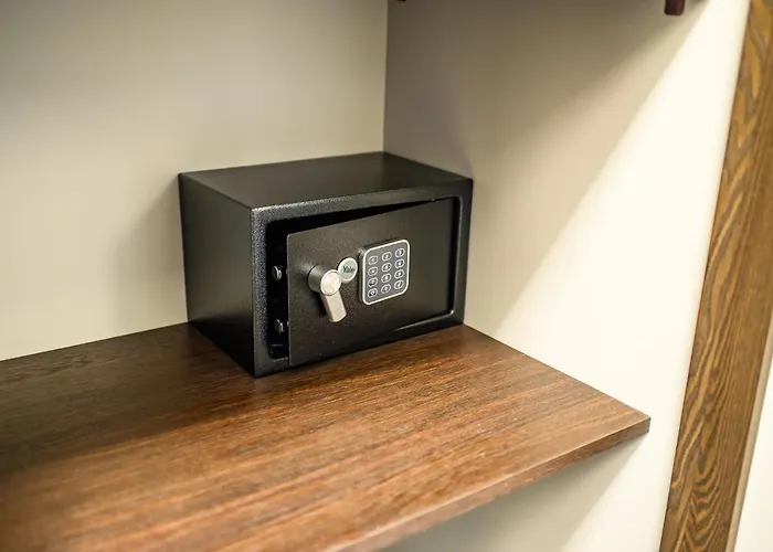 Diamond Sveciu Namai מלון דירות