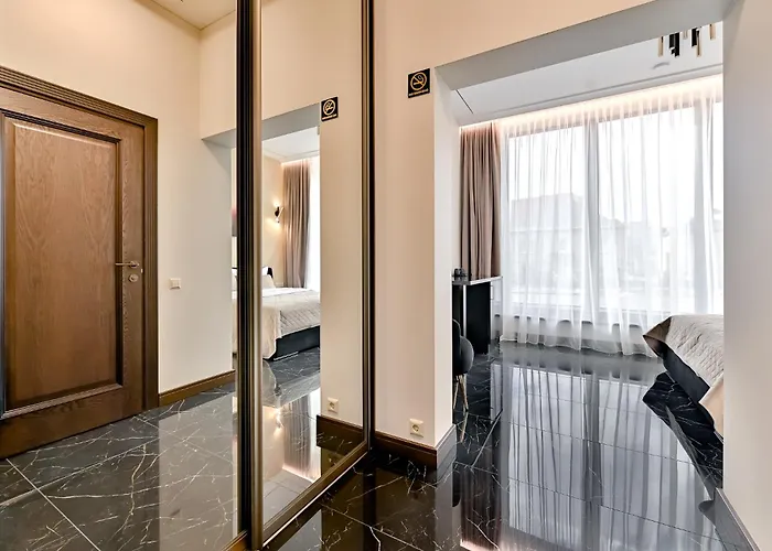 Diamond Sveciu Namai מלון דירות